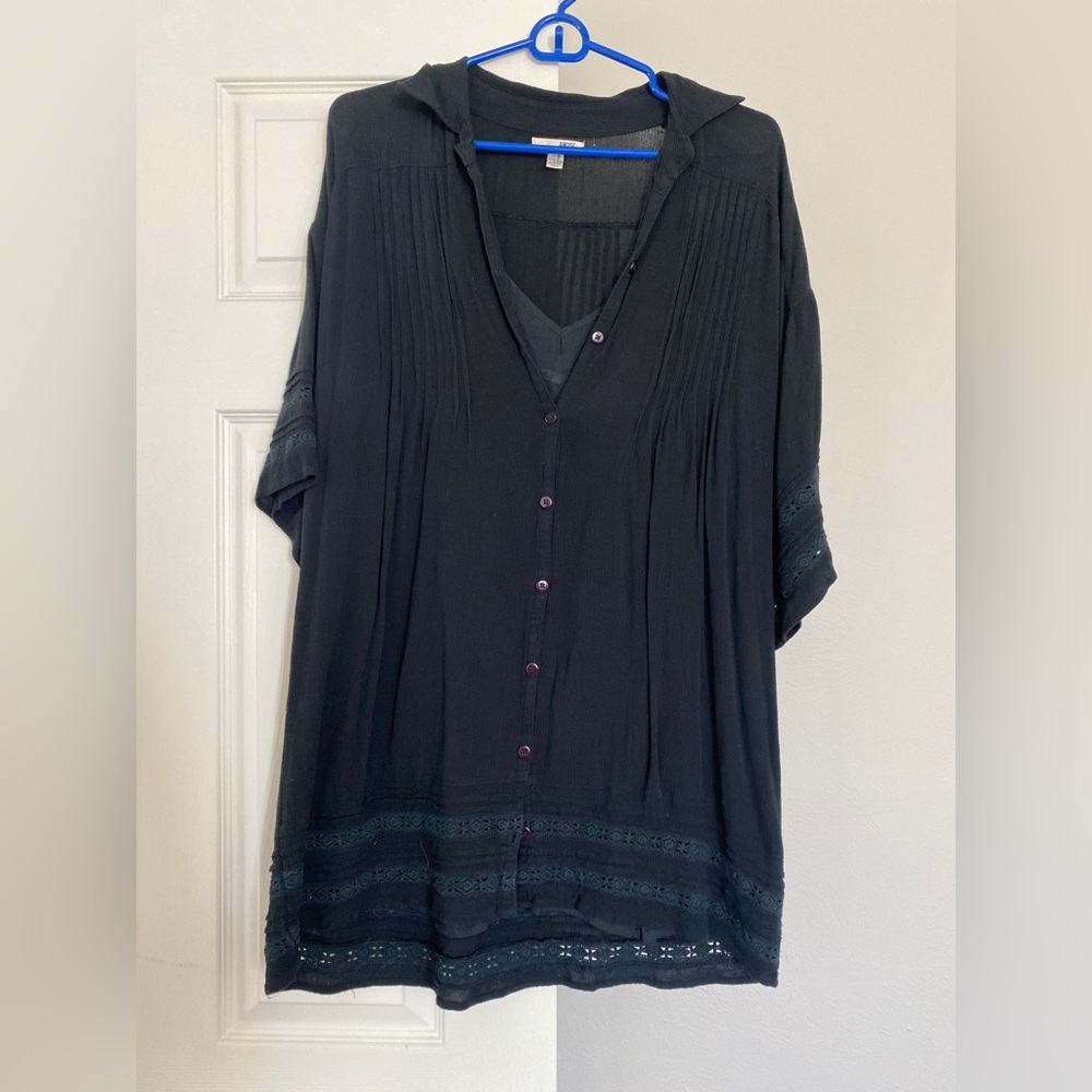 Amuse Society (M) Black Button Shift Dress